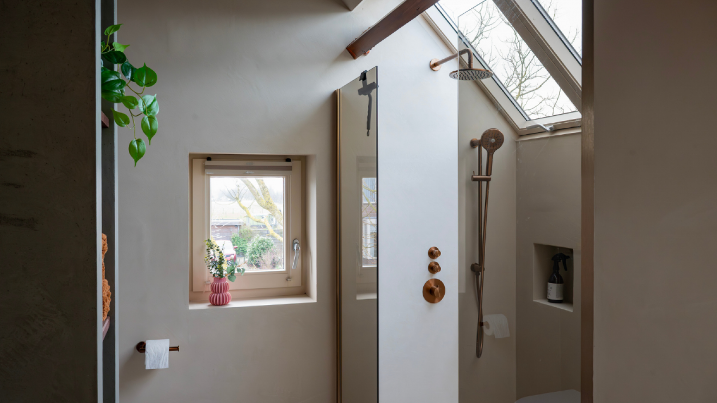 Microcement badkamer Roelofarendsveen