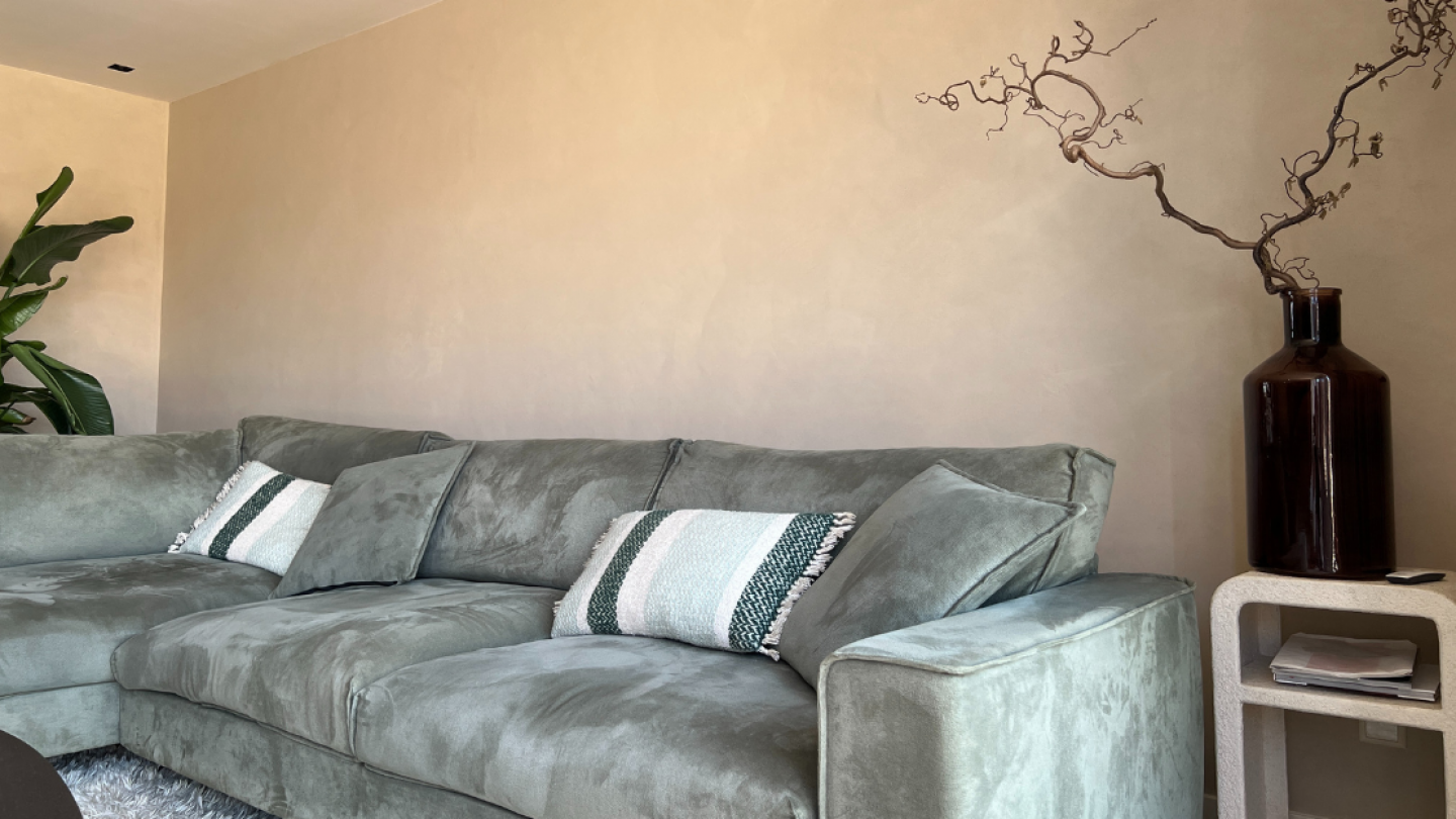 Monostone wand woonkamer Roelofarendsveen