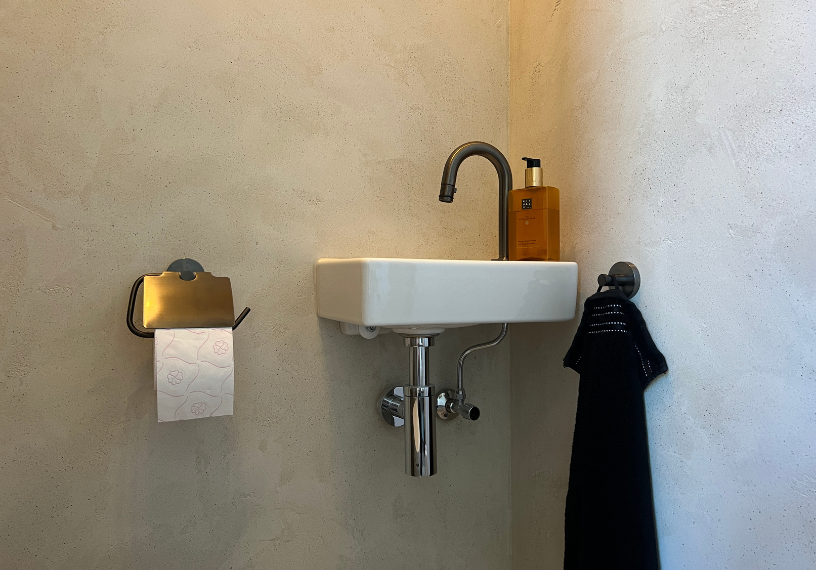 Speciaalstuc Teodorico toilet Oude Wetering